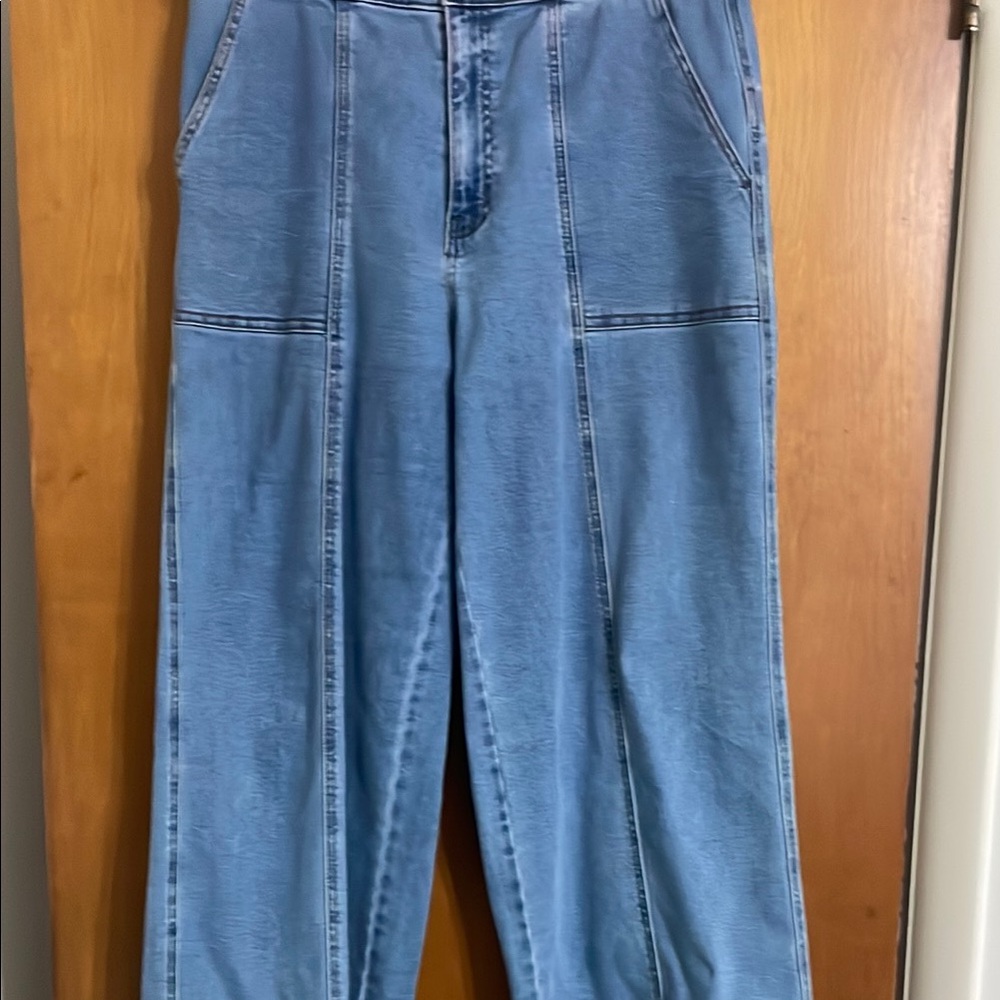 Wide Leg Blue Jeans